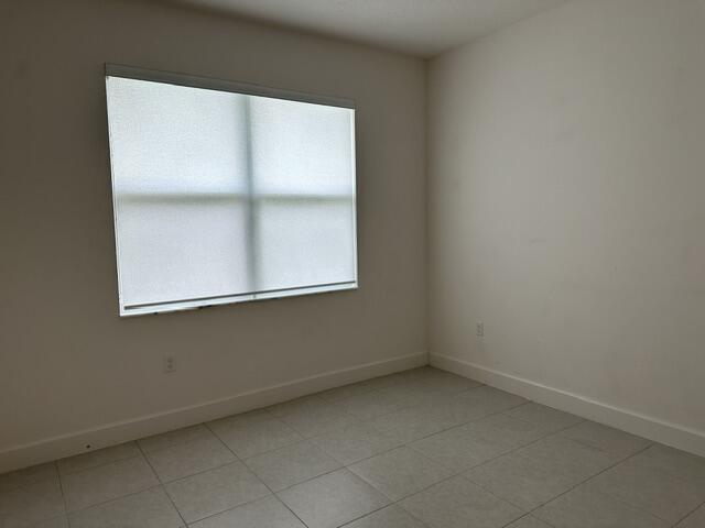 Building Photo - 11785 SW Oceanus Blvd