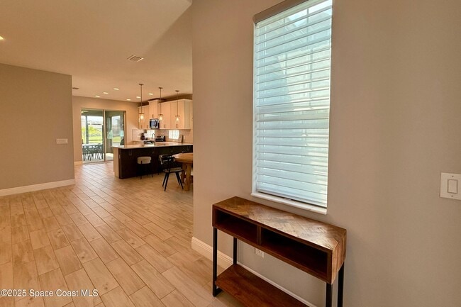 Building Photo - 3283 Casare Dr