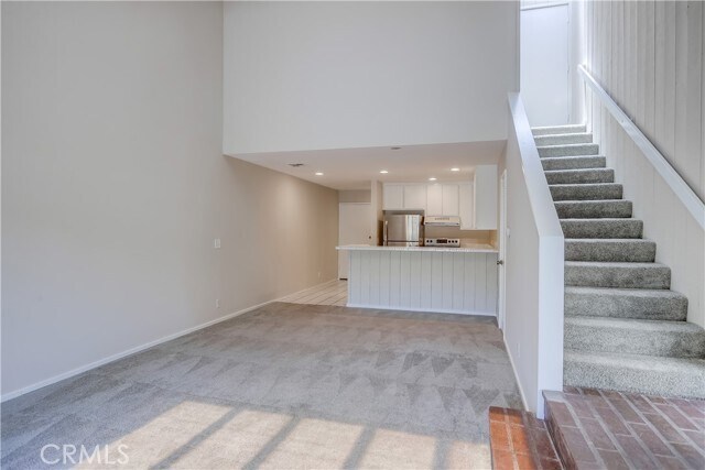 Building Photo - 23521 Ave La Caza