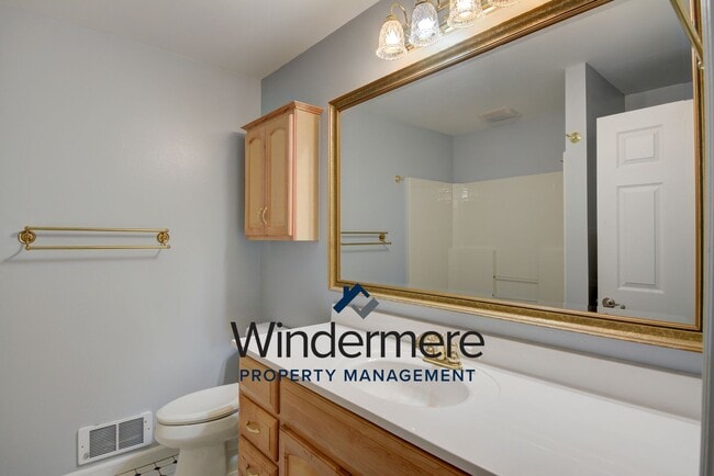 Building Photo - 1 Bed 1 Bath newly remodeled with Large shop **$500 off first months rent**