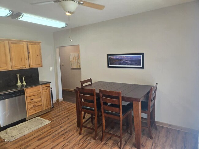 Building Photo - 1207 Shahan Prairie Rd