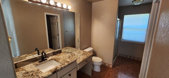 Building Photo - ALL PROSPECTIVE TENANTS MUST SUBMIT A $58 ...