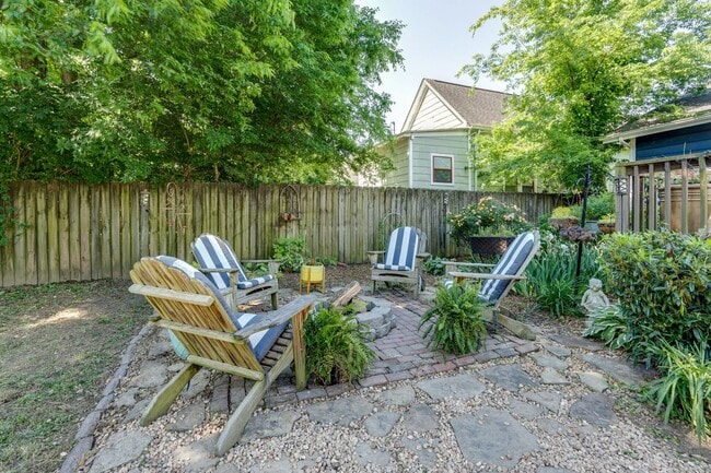 Building Photo - Beautiful Cleveland Park Bungalow, just 2 ...
