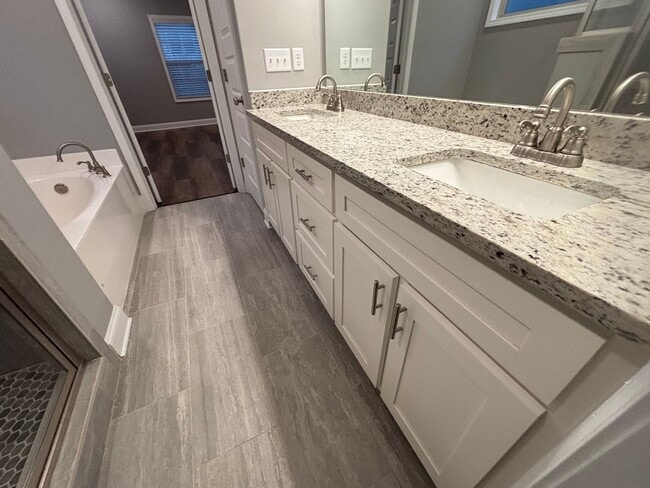 Building Photo - 9991 Messana St