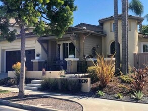 Building Photo - 1109 Hampton Ct