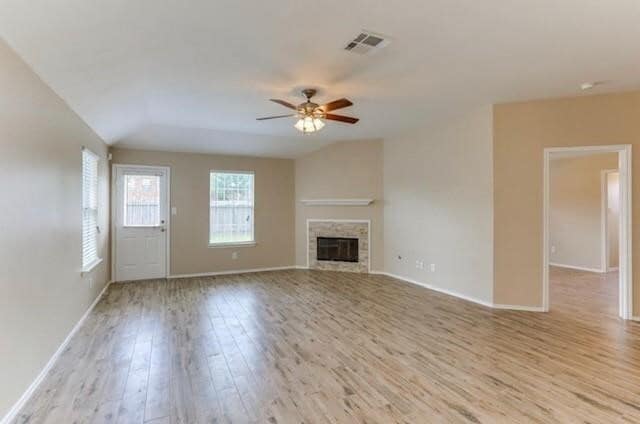 Building Photo - 9210 Rosewell Ct