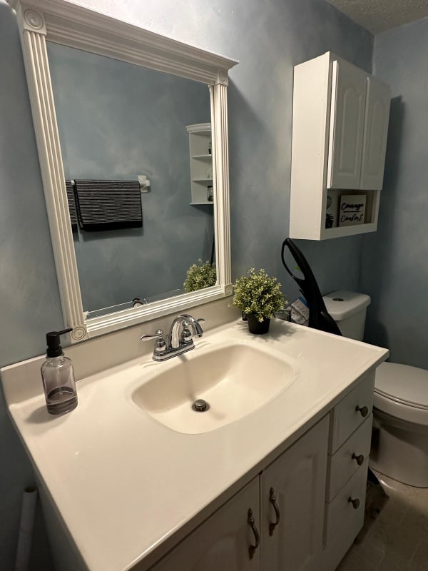 Building Photo - 183 Blakeford Dr