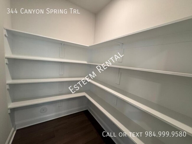 Building Photo - 344 Cyn Spg Trl