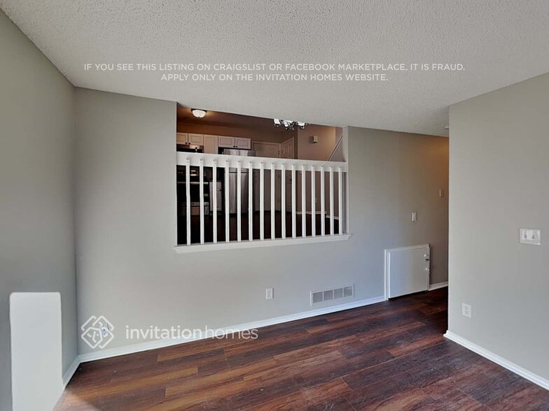 Building Photo - 12181 Newport Dr