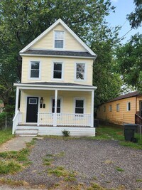 Building Photo - Hampton Duplex for Rent!