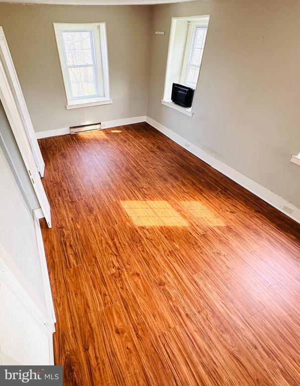 Building Photo - 3679 Pickertown Rd