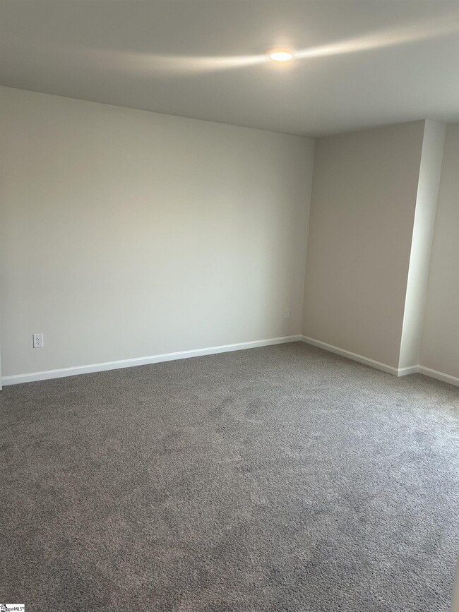 Building Photo - 341 Silicon Dr