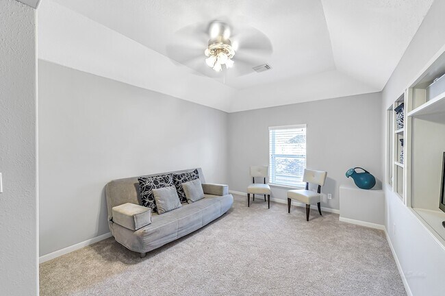 Building Photo - 23207 Willow Pond Pl