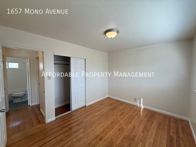 Building Photo - 1657 Mono Ave
