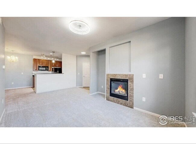 Building Photo - 1465 Blue Sky Cir