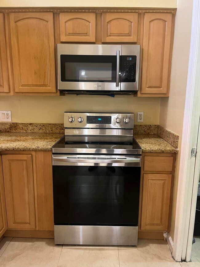 Building Photo - 7420 Champagne Pl