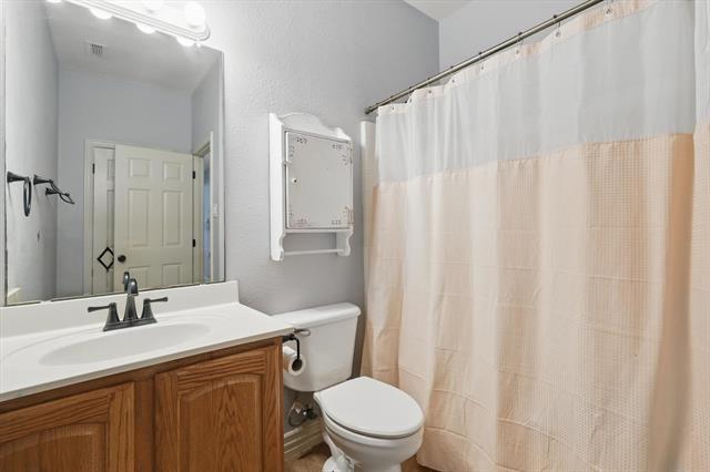 Building Photo - 10701 Los Rios Dr