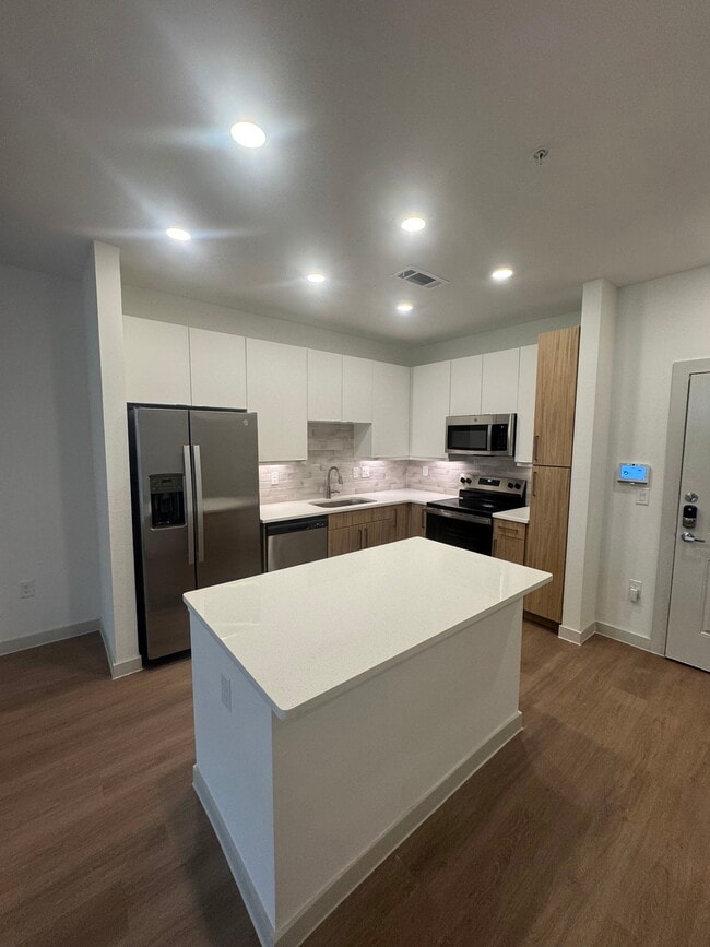 Building Photo - 4465 S Preston Rd