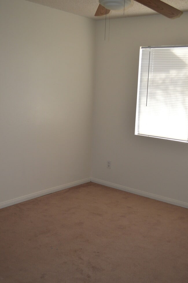 Building Photo - Two bedroom Condo In Chula Vista