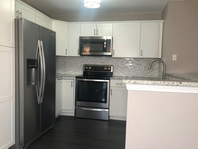 Building Photo - Charming 2-Bed Home in Commerce –Great schools & Community Pool Access!