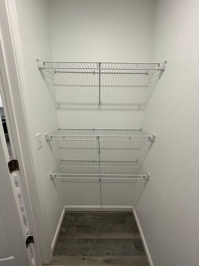 Building Photo - Townhomes Now Available in Strafford MO!