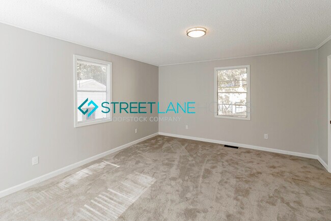 Building Photo - REDUCED! Charming 3 bedroom home in Birmin...