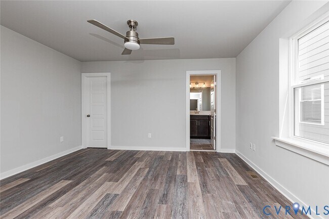Building Photo - 1529 Porter St