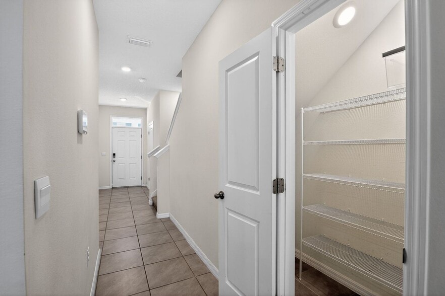 Building Photo - 13808 NW 9th Rd