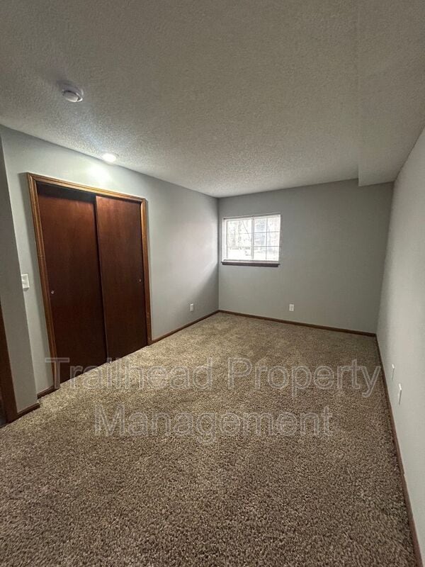 Building Photo - 3405 NW Duncan Rd