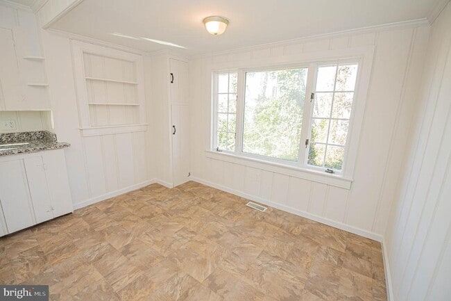 Building Photo - 417 Winder St