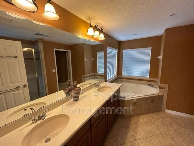 Building Photo - 314 Canyon Stone Cir