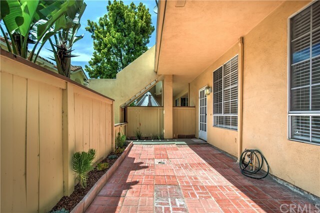 Building Photo - 74 Costero Aisle