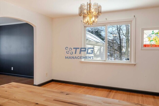 Building Photo - 29 Glendale Rd