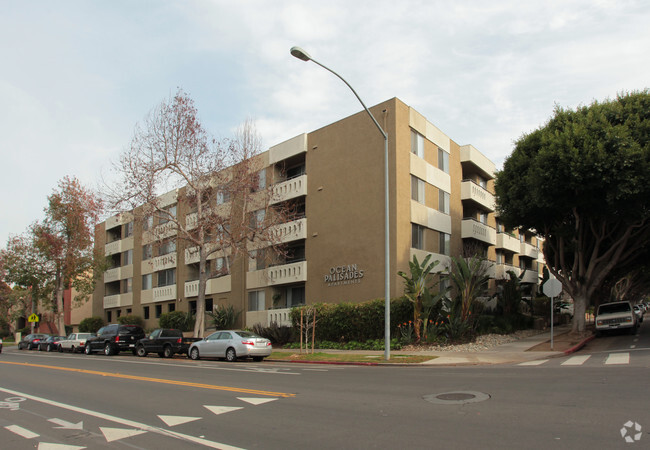 Building Photo - 801 2nd Street