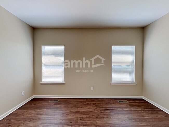 Building Photo - 1442 Bridgecross Pkwy