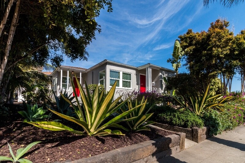 Building Photo - 7317 La Jolla Blvd