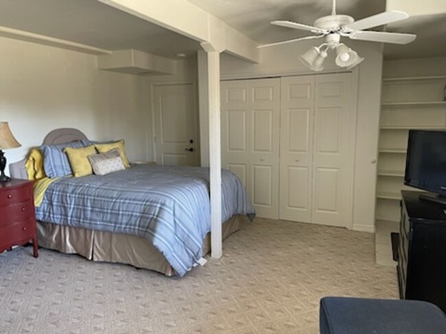 Building Photo - Fully Furnished Studio In Prescott