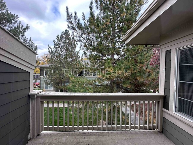 Building Photo - 8105 E 11th Ave
