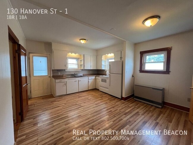 Primary Photo - 130 Hanover St