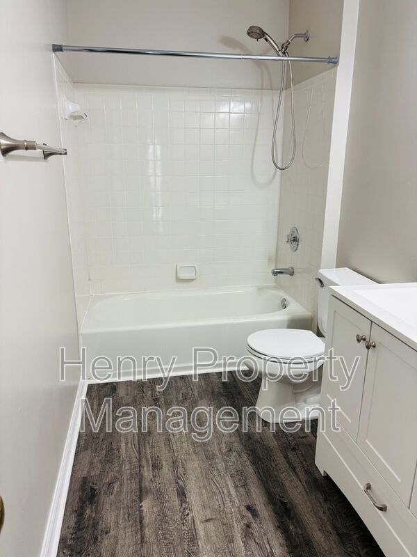 Building Photo - 114 Riva Trace Dr