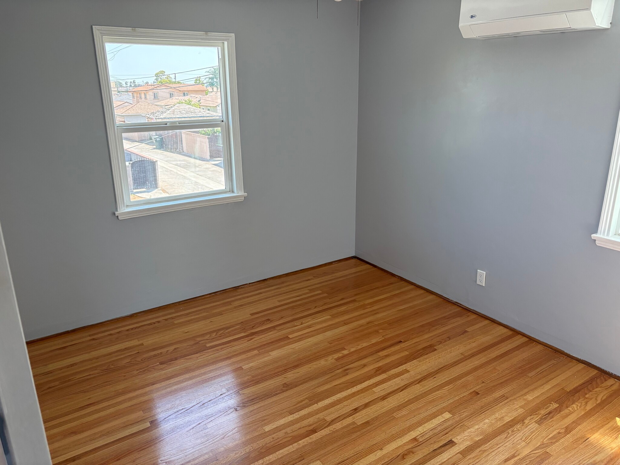 Building Photo - 403 N 19th St