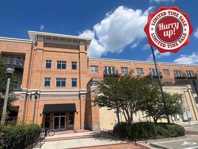 Primary Photo - Mayfaire Townview 3rd floor 2BR unit with ...