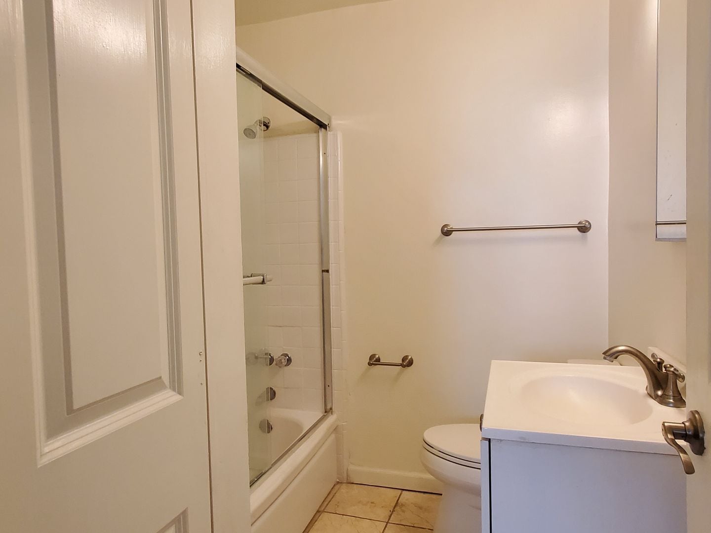 Building Photo - 255 N Third St