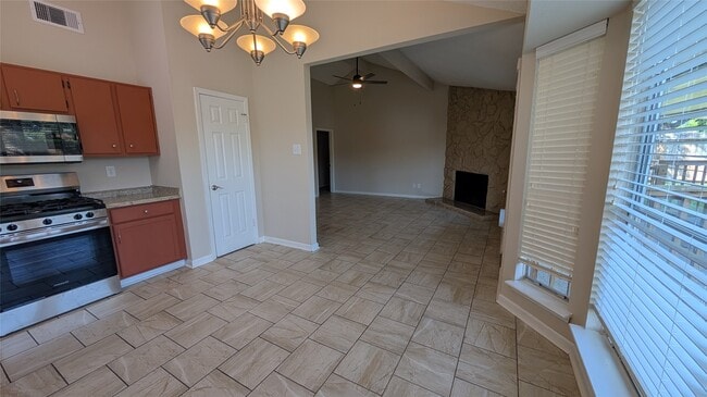 Building Photo - 10710 Ambergate Dr