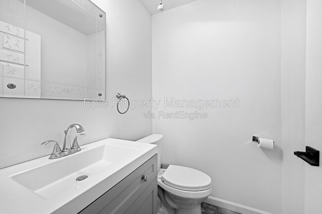 Building Photo - 3185 Shimmons Rd