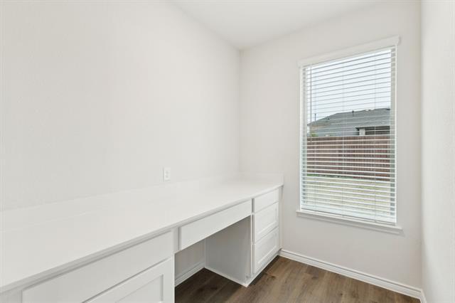 Building Photo - 2209 Tacoma Wy