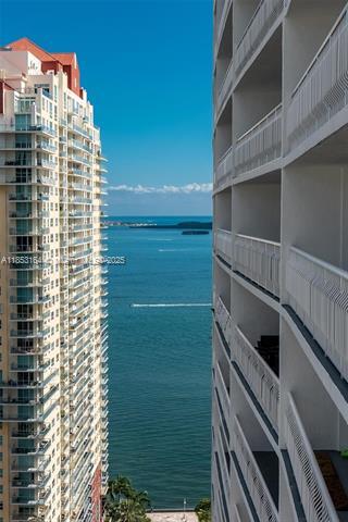 Building Photo - 1200 Brickell Bay Dr