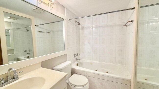 Building Photo - 4717 Sable Pine Cir