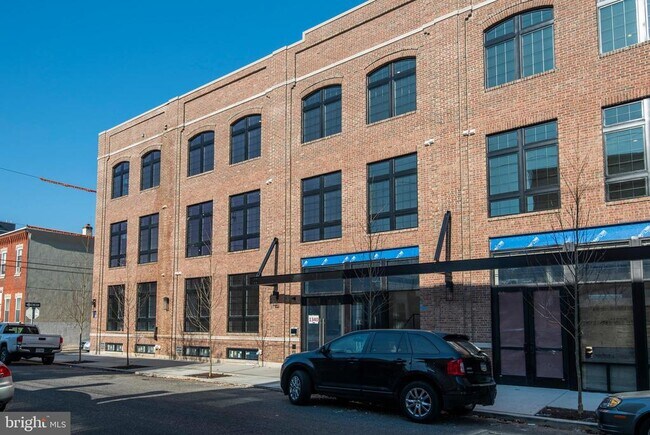 Building Photo - 1340 S 13th St