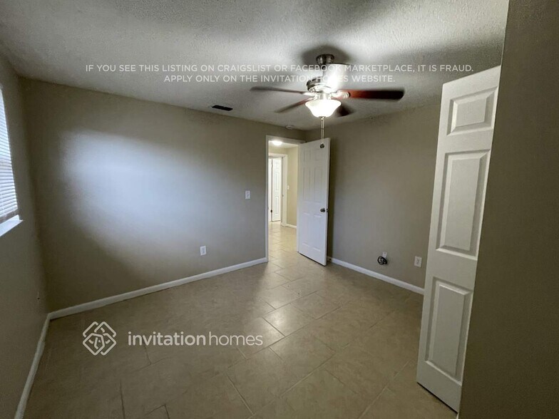 Building Photo - 8229 Greenleaf Cir